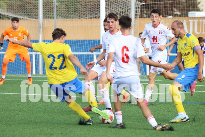 Lliga Comunitat: Facu da una trabajada victoria al Dénia frente a un correoso Eldense B (1-0) Lliga Comunitat: Facu da una trabajada victoria al Dénia frente a un correoso Eldense B (1-0)
